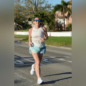 Meet your Posher, Liz